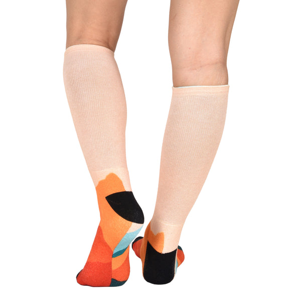 Sierra Socks Arizona Heat Pattern CoolMax Socks, Nature Collection for Men & Women Eco-Friendly Crew Socks