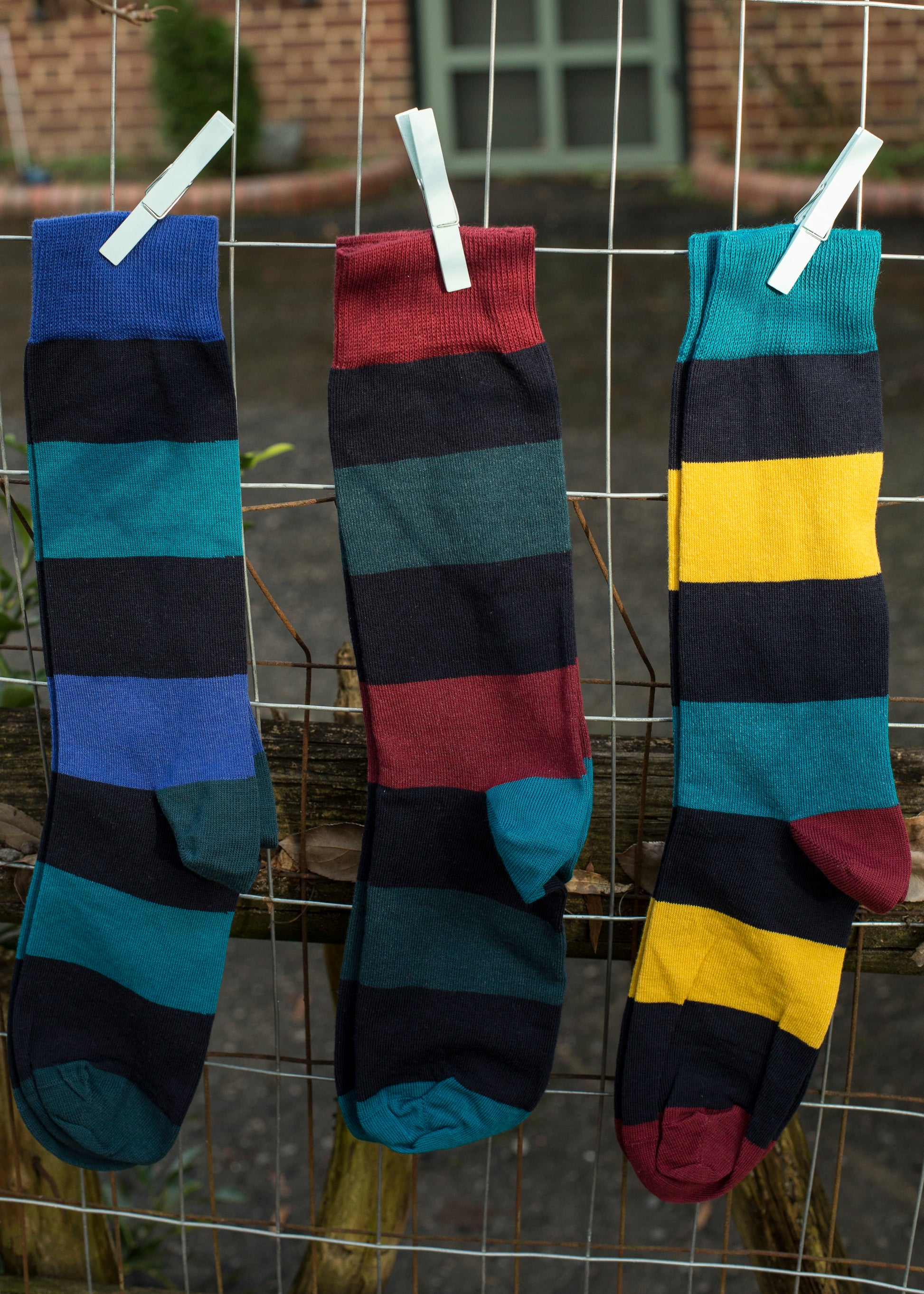 Sierra Socks Men's Casual Cotton Blend Mid Calf Dress Crew Socks
